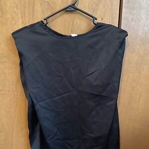Black Sleeveless Top